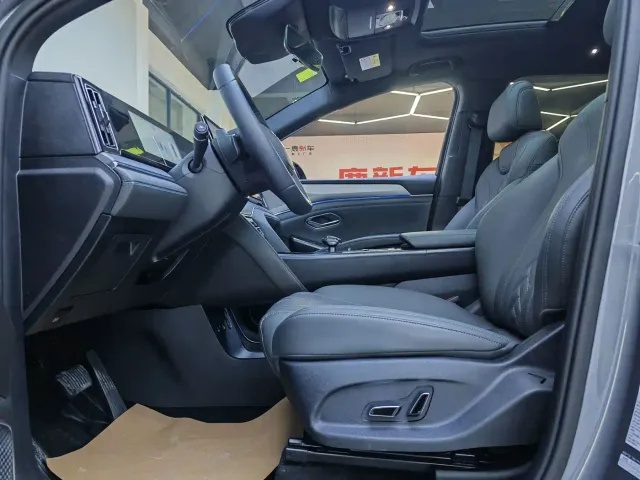 BYD Song L DM-i — Фото автомобиля 7