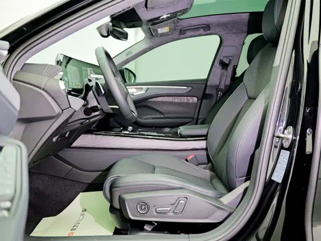 Audi A6L — Фото автомобиля 11