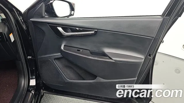 Kia EV6 — Фото автомобиля 13