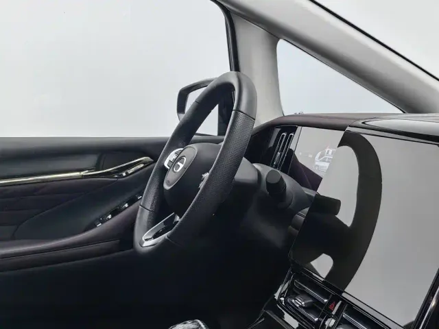 GAC Trumpchi M8 — Фото автомобиля 22
