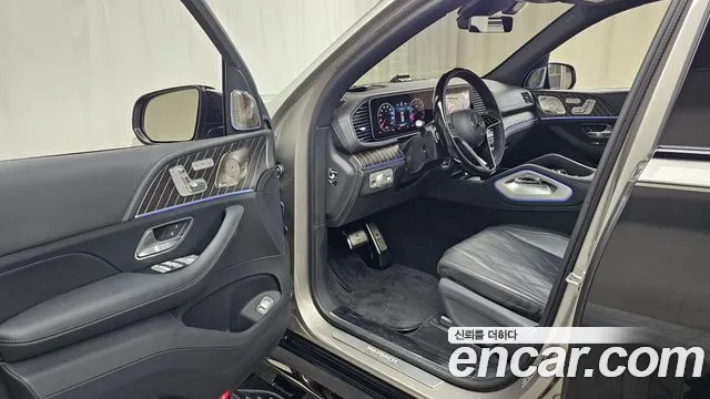 Mercedes-Benz GLS-Class — Фото автомобиля 10