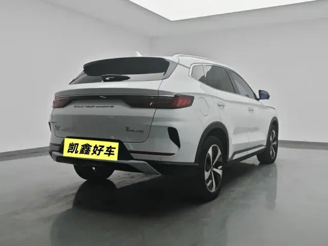 BYD Song PLUS — Фото автомобиля 4