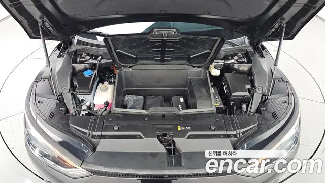 Kia EV6 — Фото автомобиля 9