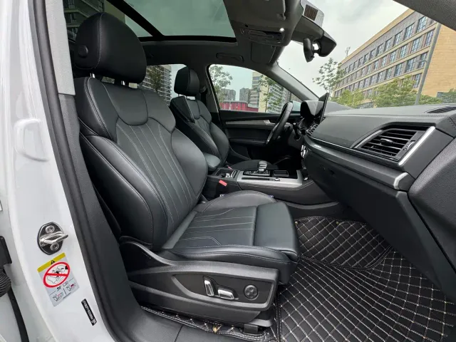 Audi Q5L — Фото автомобиля 10