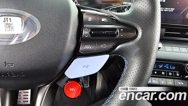 Hyundai AVANTE — Фото автомобиля 30