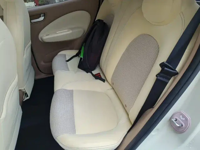 Wuling Hongguang Mini EV — Фото автомобиля 16