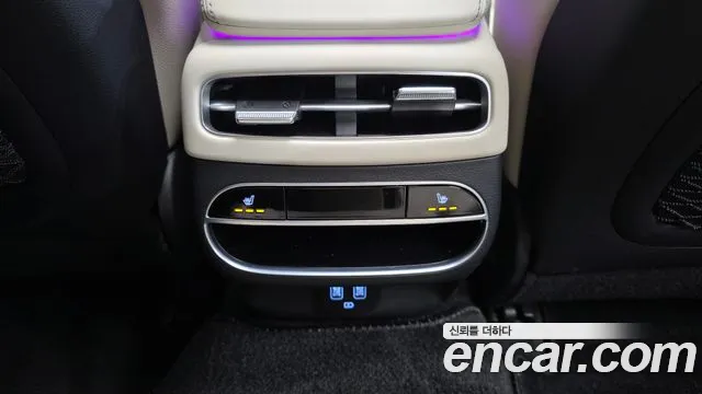 Genesis GV70 — Фото автомобиля 19