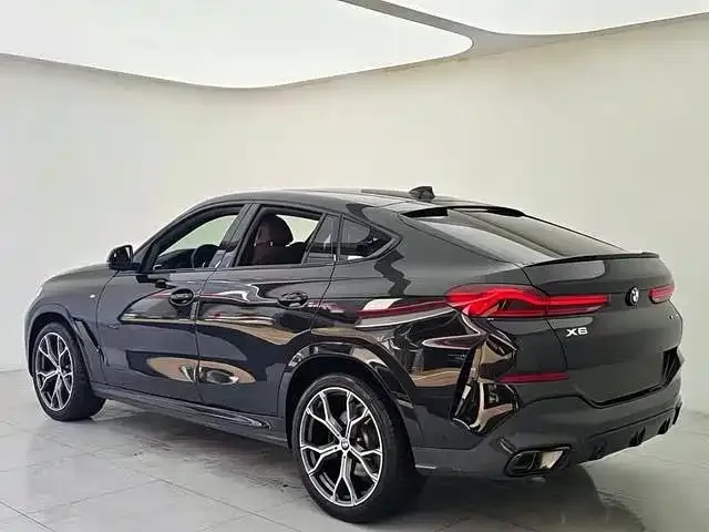BMW X6 — Фото автомобиля 4