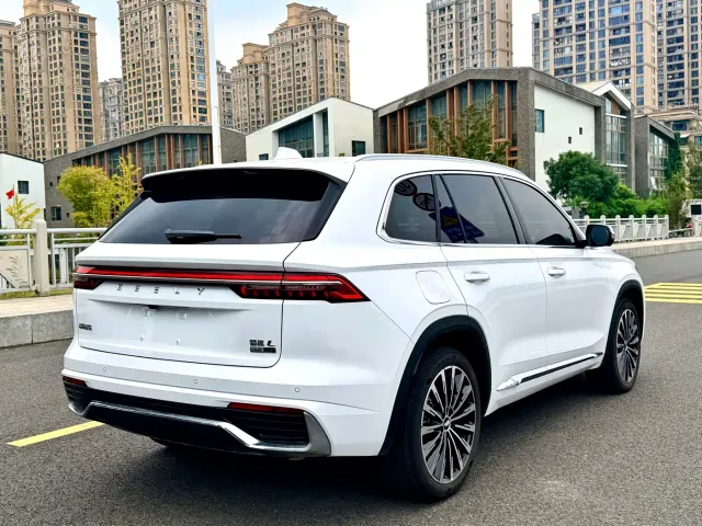Geely Xingyue L — Фото автомобиля 5