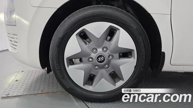 Hyundai Staria — Фото автомобиля 5