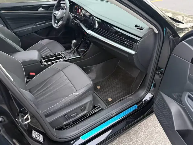 Volkswagen Passat — Фото автомобиля 6