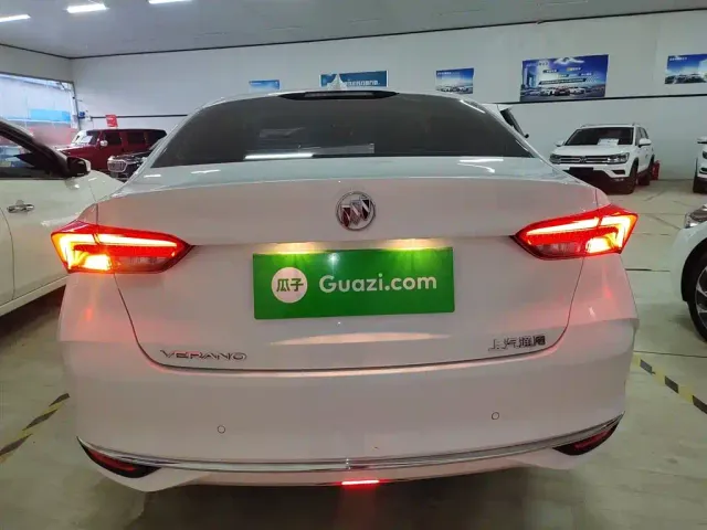 Buick Verano — Фото автомобиля 5