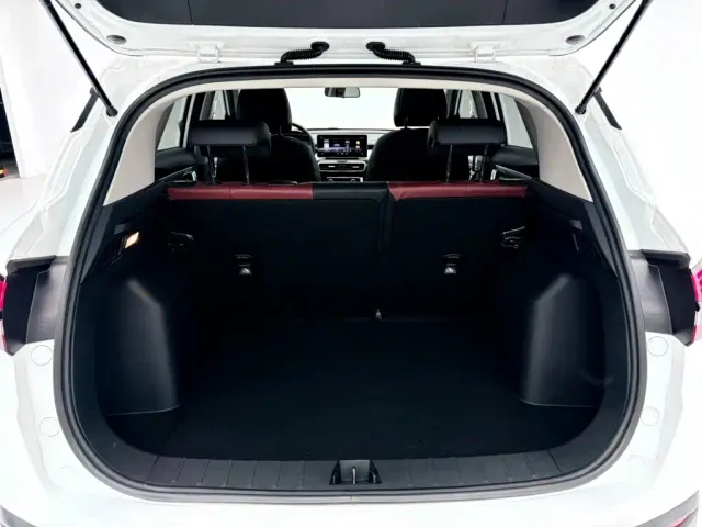 Geely Binyue — Фото автомобиля 20