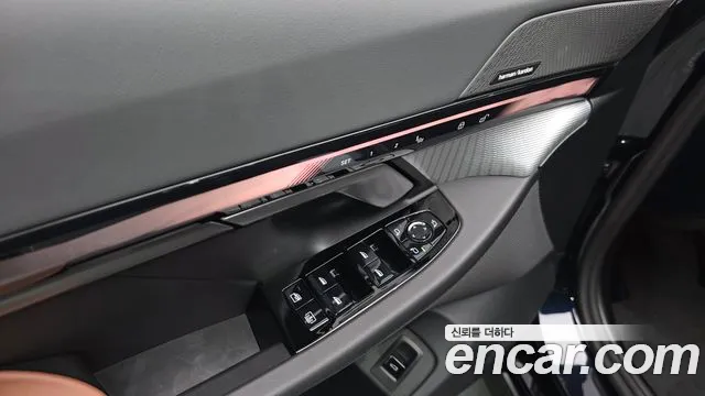 BMW 5-Series — Фото автомобиля 25