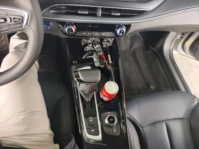Buick Velite 6 — Фото автомобиля 13