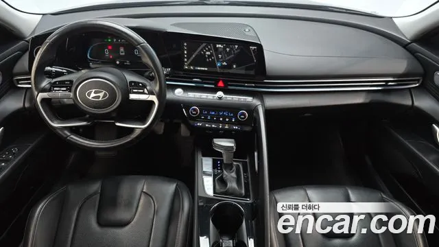 Hyundai Avante CN7 — Фото автомобиля 7