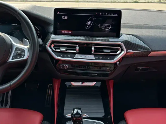BMW X4 M40i — Фото автомобиля 21