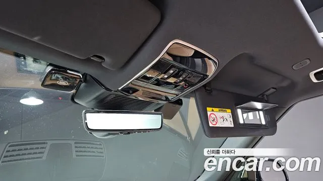 Land Rover Range Rover Sport Generation 3 — Фото автомобиля 14