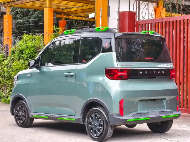 Wuling Hongguang Mini EV — Фото автомобиля 16