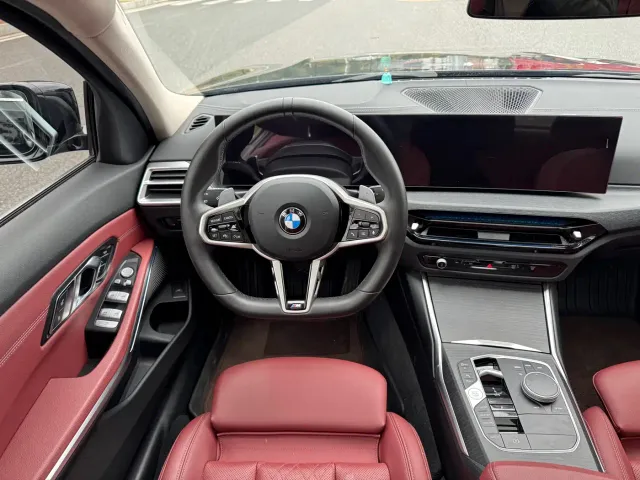 BMW 3 Series — Фото автомобиля 12
