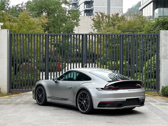 Porsche 911 — Фото автомобиля 8