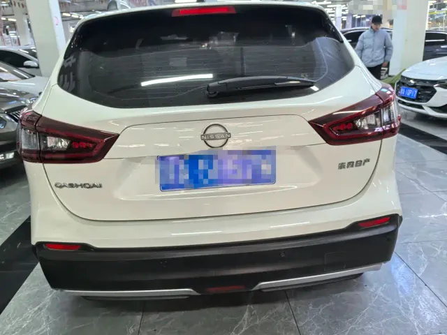 Nissan Qashqai — Фото автомобиля 5