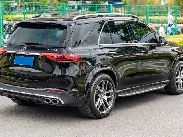Mercedes-Benz GLE-Class AMG — Фото автомобиля 4