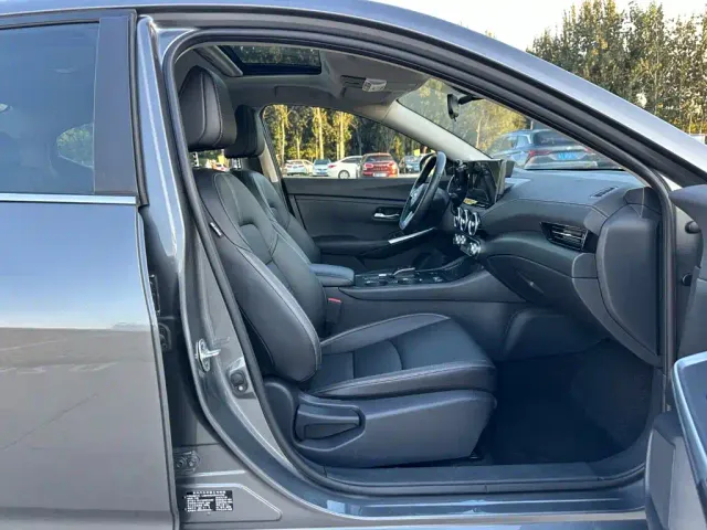 Nissan Sylphy — Фото автомобиля 15