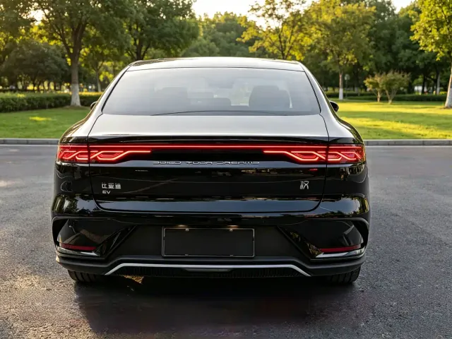 BYD Han — Фото автомобиля 5