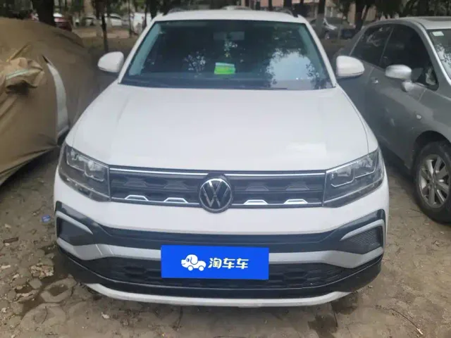 Volkswagen T-Cross — Фото автомобиля 2