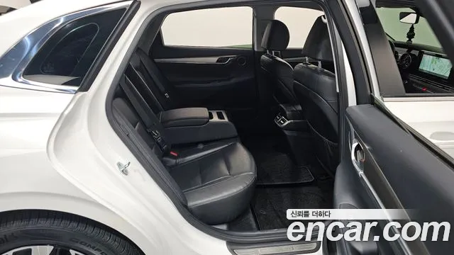 Hyundai Grandeur Premium — Фото автомобиля 8