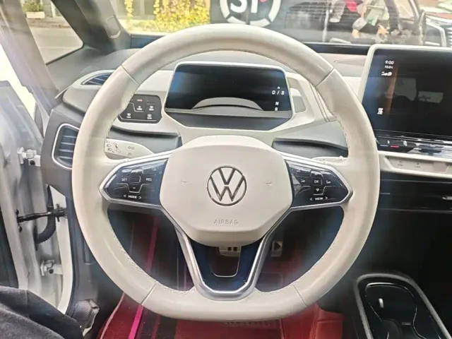 Volkswagen ID.3 — Фото автомобиля 10