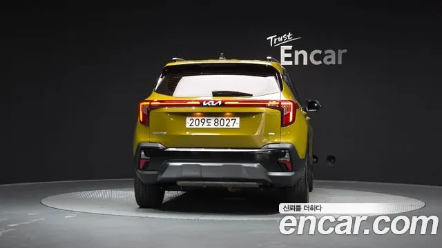 Kia Seltos — Фото автомобиля 3