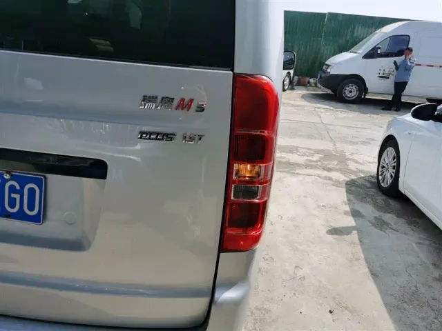 JAC Refine M3 — Фото автомобиля 23