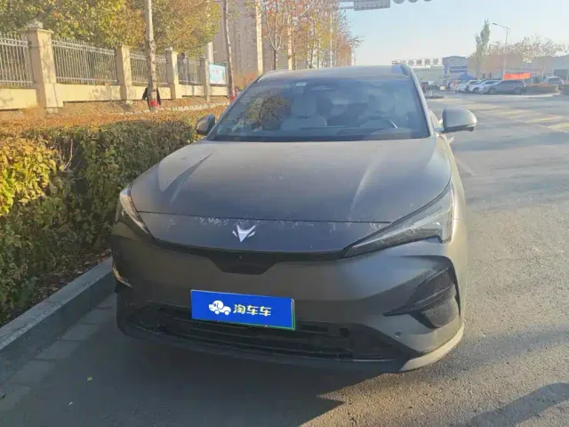 Arcfox Alpha T5 — Фото автомобиля 2