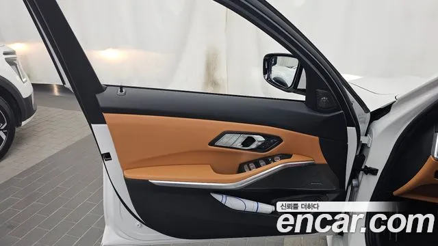 BMW 3 Series G20 — Фото автомобиля 13