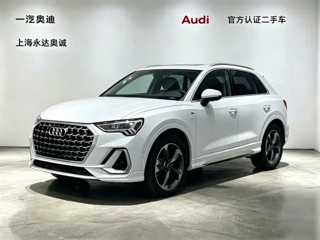 Фотография автомобиля — Audi Q3