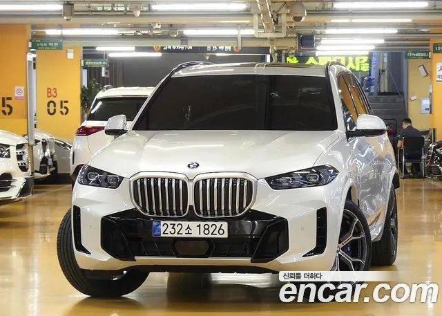 BMW X5 xDrive 40i M Sport — Фото автомобиля 3