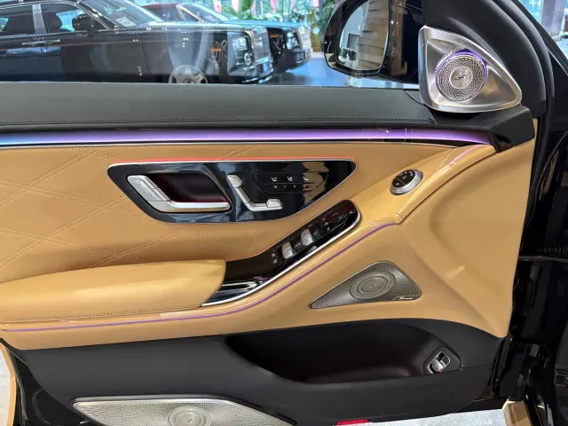 Mercedes-Benz Maybach S-Class — Фото автомобиля 9
