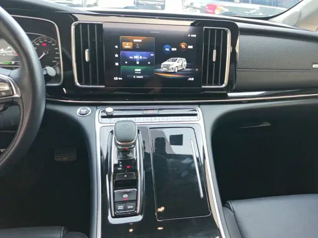 GAC Trumpchi M8 — Фото автомобиля 12