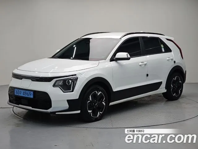 Фотография автомобиля — Kia Niro