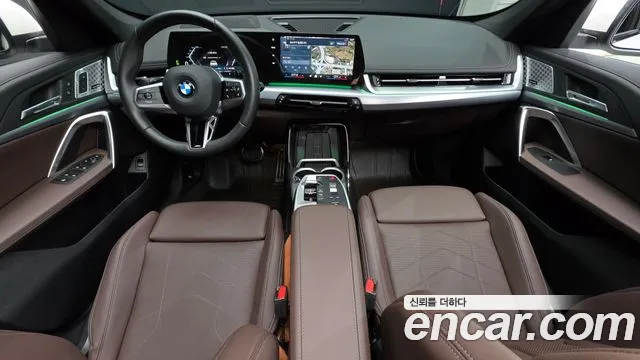 BMW X1 U11 — Фото автомобиля 10