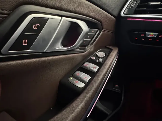 BMW 3 Series — Фото автомобиля 14