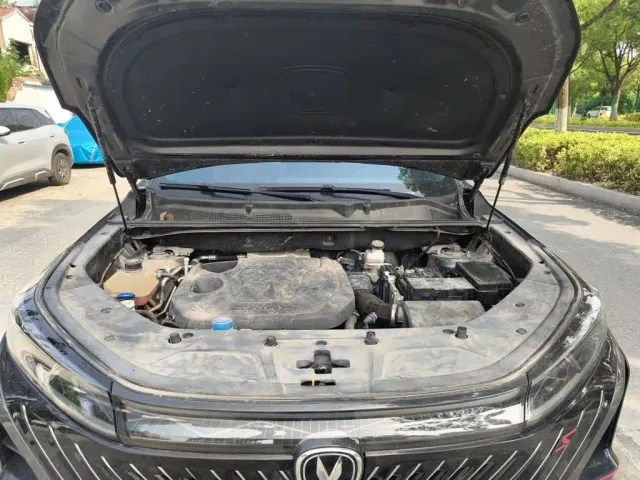Changan CS75 Plus — Фото автомобиля 16