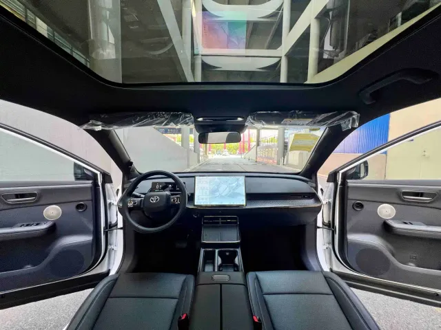 Toyota BoZhi 3X — Фото автомобиля 10
