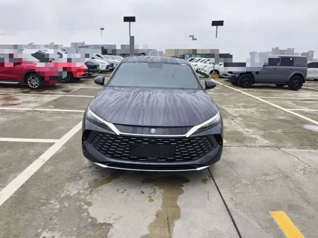BYD Qin L — Фото автомобиля 2