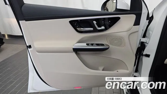 Mercedes-Benz GLC-Class — Фото автомобиля 13