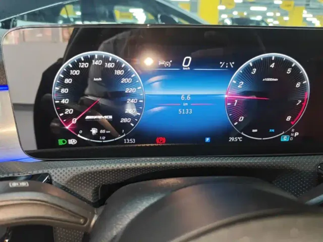 Mercedes-Benz A-Class AMG — Фото автомобиля 11