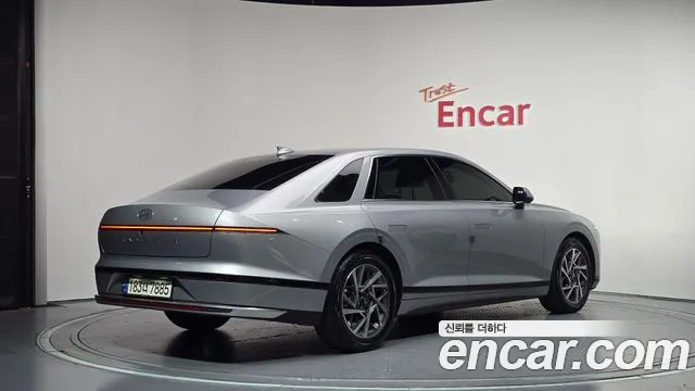 Hyundai Grandeur GN7 — Фото автомобиля 2