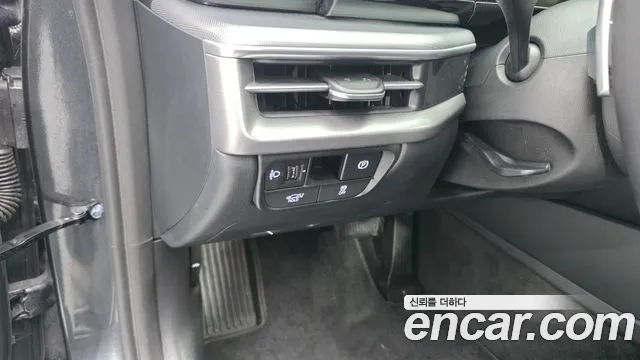 Hyundai Grandeur Grandeur (GN7) 2.5 Бензин 2WD — Фото автомобиля 6